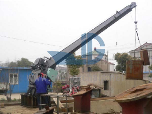 একক আর্ম ইলেকট্রিক স্লিউইং লাইফরাফ্ট ডেভিট